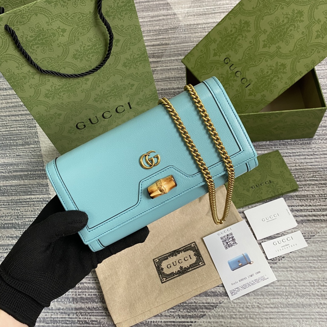 Gucci Diana Chain Wallet With Bamboo 658243 Light Blue